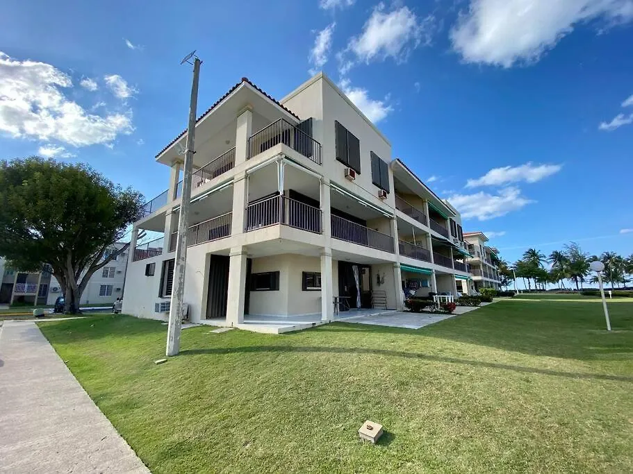 Entire Beach Apartment With View To El Yunque National Rain Forest Rio Grande